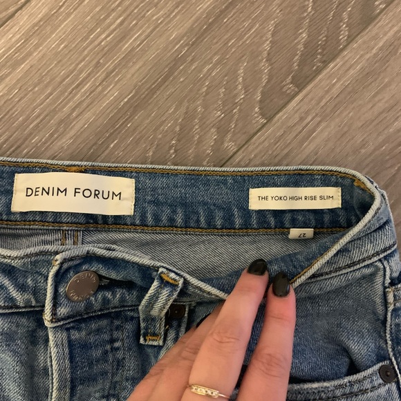 Denim Forum from Aritzia light wash jeans - Picture 2 of 4